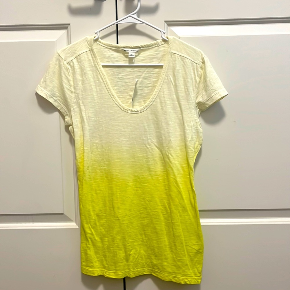 Banana Republic, Medium, Yellow Ombré T-Shirt, Never Worn, Tags Still On